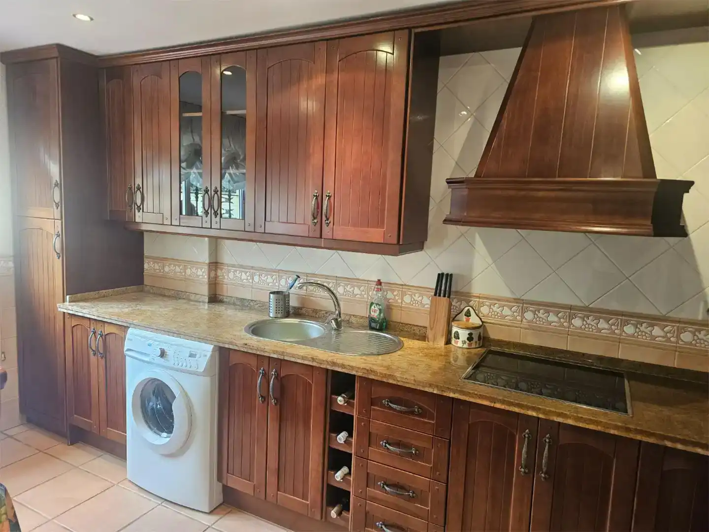 Cocina de Piso en venta en Marbella con Aire acondicionado, Jardín privado y Amueblado