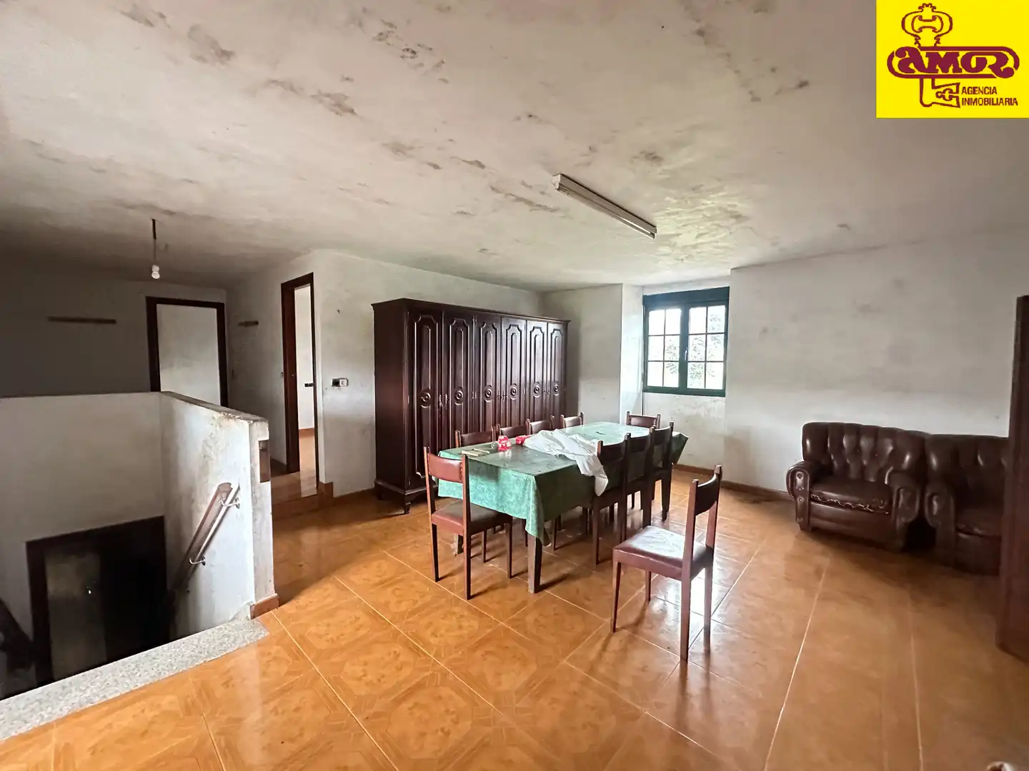 Menjador de Casa o xalet en venda en Santiago de Compostela  amb Jardí privat