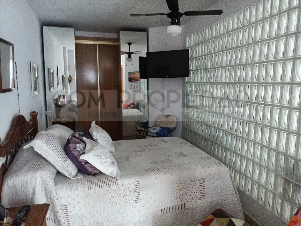 Schlafzimmer von Wohnung zum Verkauf in  Palma de Mallorca