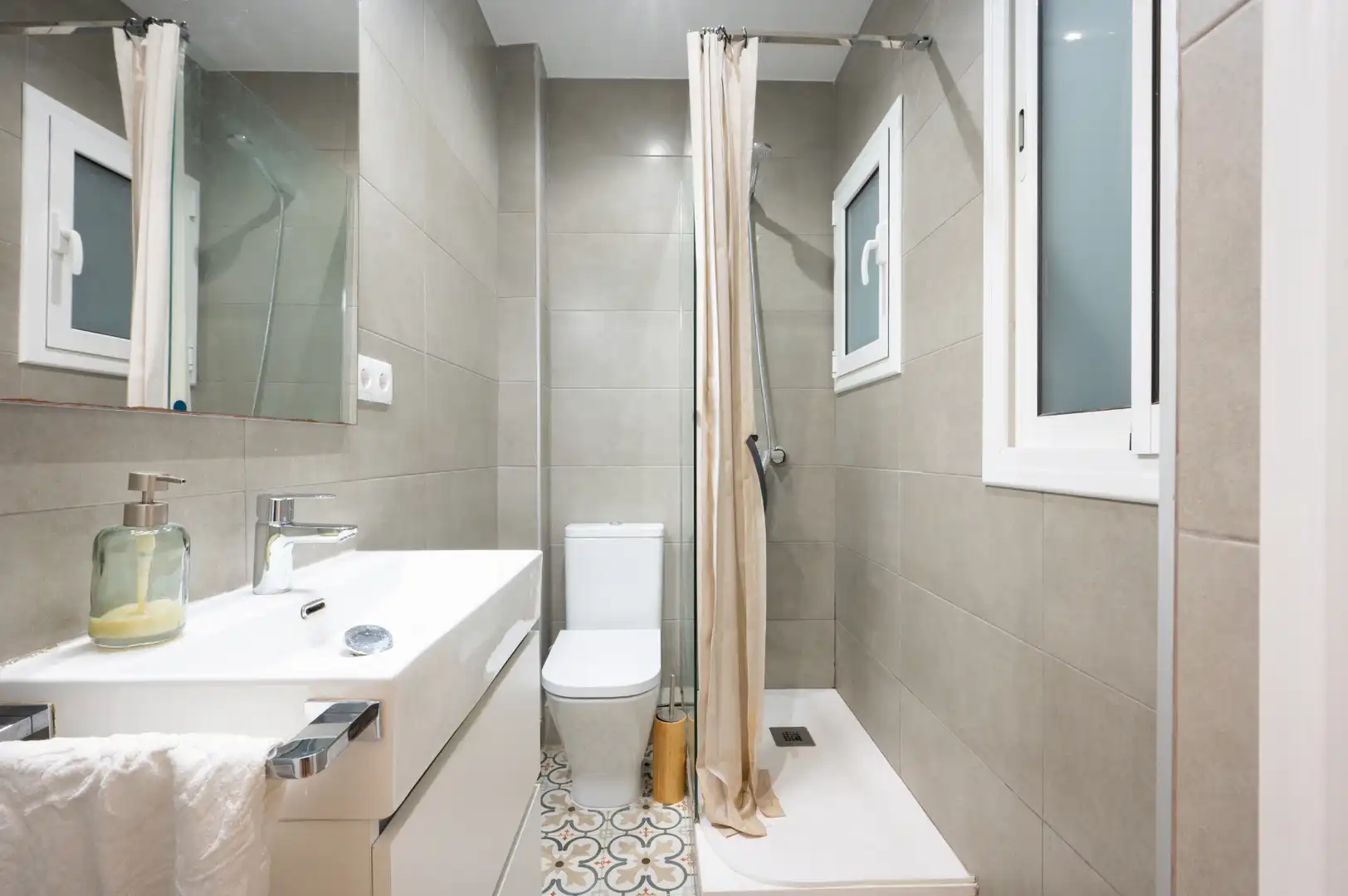 Appartement avec terrasse à vendre à Carrer del Consell de Cent 140, imagen 4