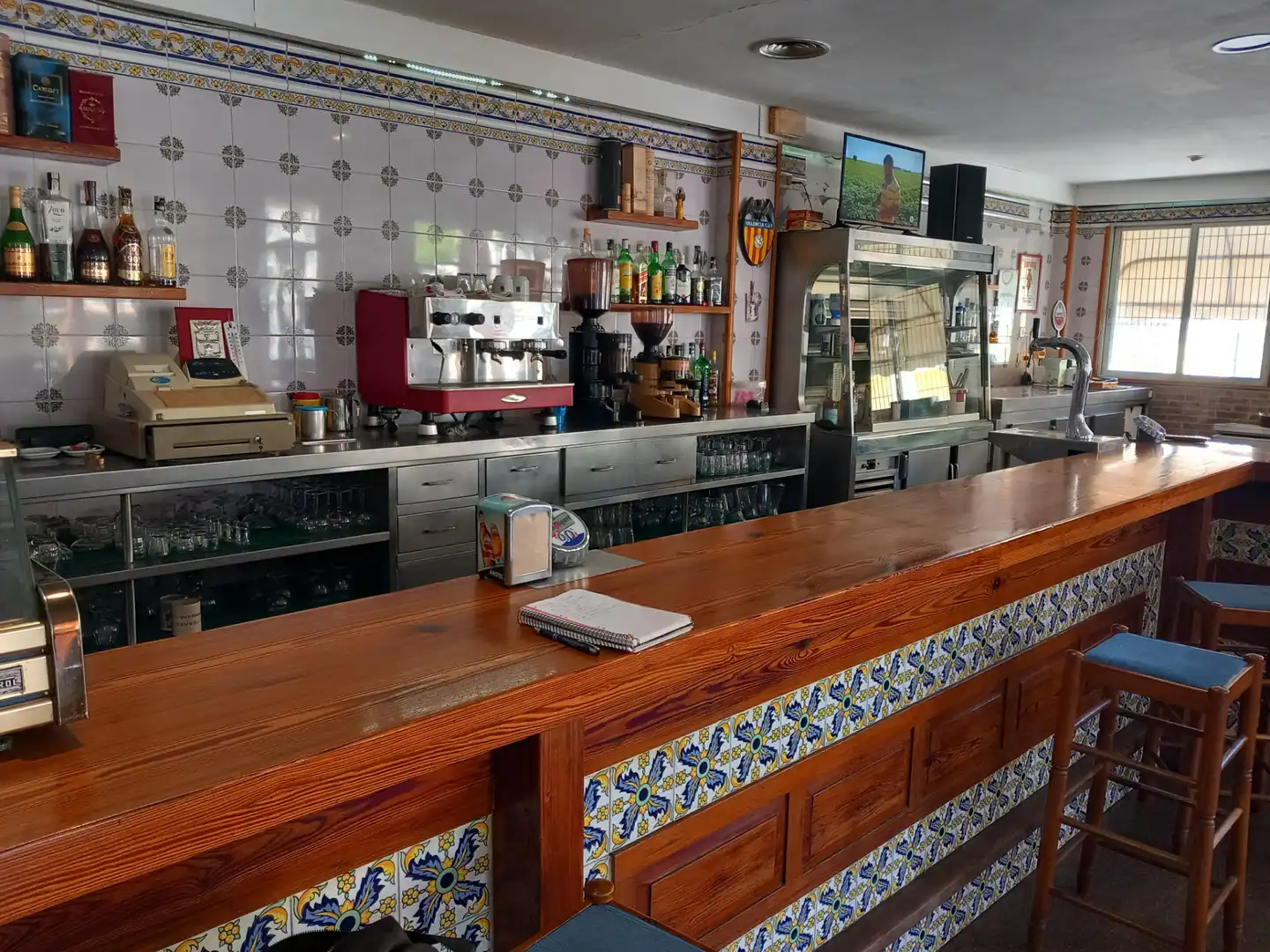 Commercial properties for sale in Gavarda  with Air Conditioner, Heating and Terrace