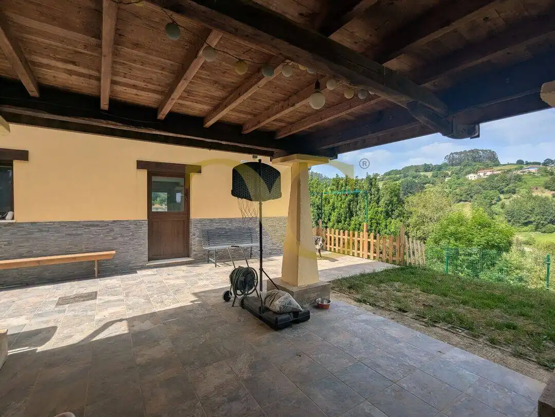 Terraza de Casa o chalet en venta en Gijón  con Calefacción, Jardín privado y Balcón