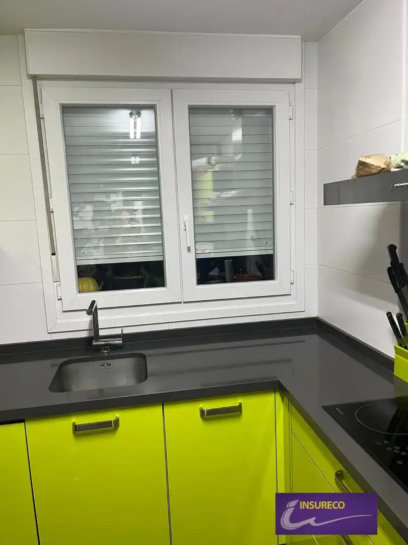 Cocina de Casa adosada en venta en Valdefresno con Calefacción, Jardín privado y Terraza