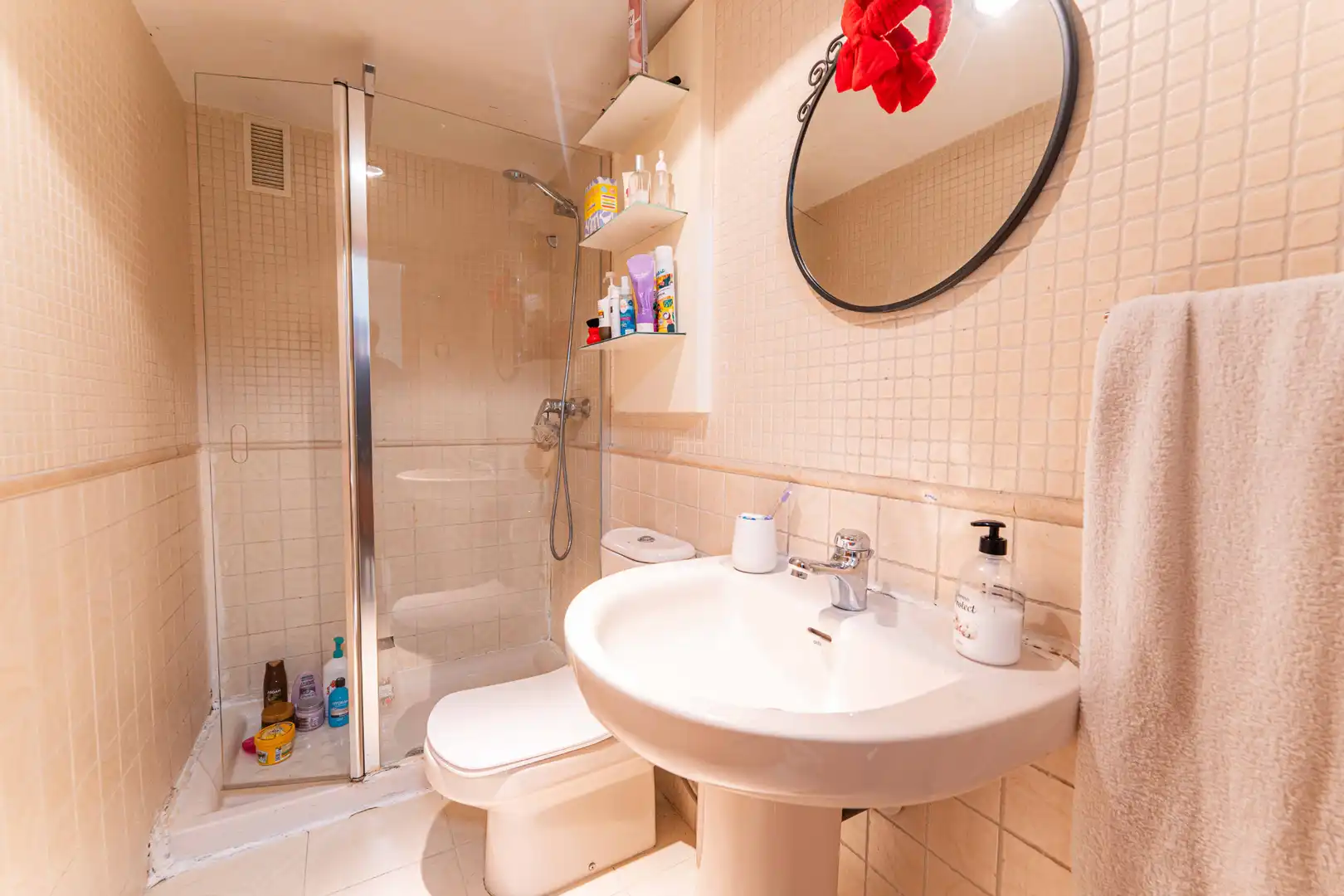 Bathroom of Detached homes for sale in Arroyomolinos (Madrid)  with Air Conditioner, Heating and Private garden