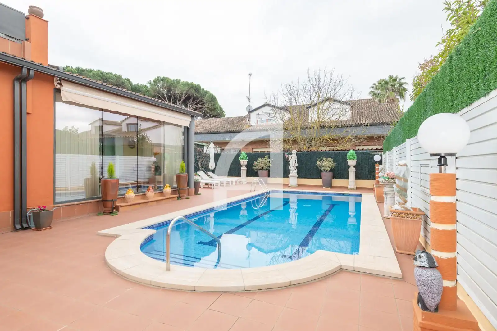 Piscina de Casa o xalet en venda en Vidreres amb Aire condicionat, Calefacció i Jardí privat