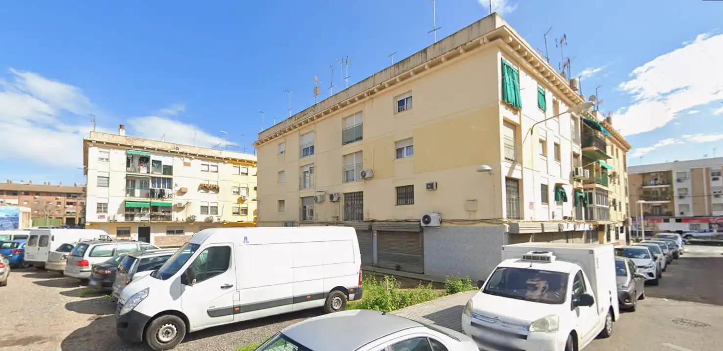 Vista exterior de Pis en venda en Córdoba