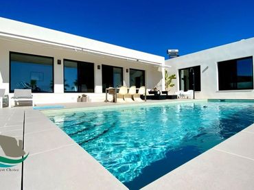 Casa amb piscina en venda a Hondón de las Nieves / El Fondó de les Neus