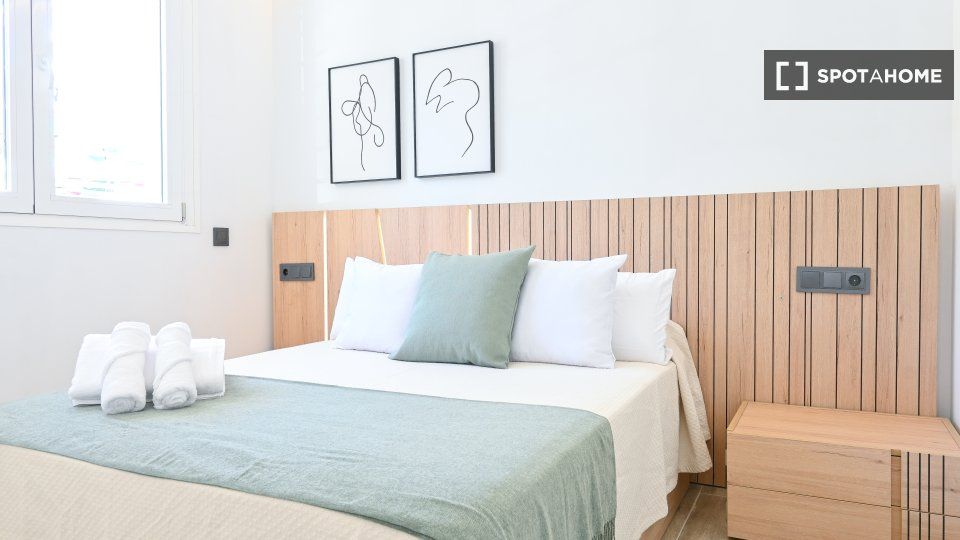 Bedroom of Flat to rent in  Madrid Capital  with Air Conditioner, Heating and Furnished