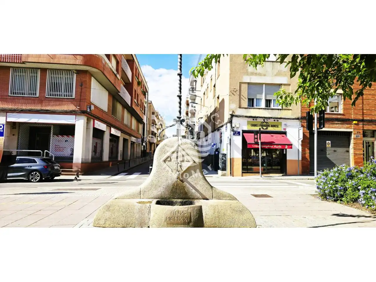 Vista exterior de Pis en venda en Terrassa amb Balcó