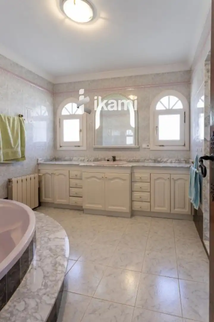 Bathroom of Houses for sale in Dénia  with Air Conditioner, Heating and Terrace