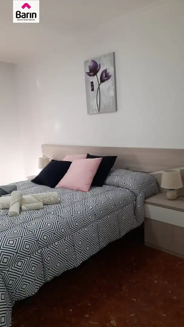 Schlafzimmer von Wohnung zum Verkauf in Córdoba mit Klimaanlage, Terrasse und Abstellraum