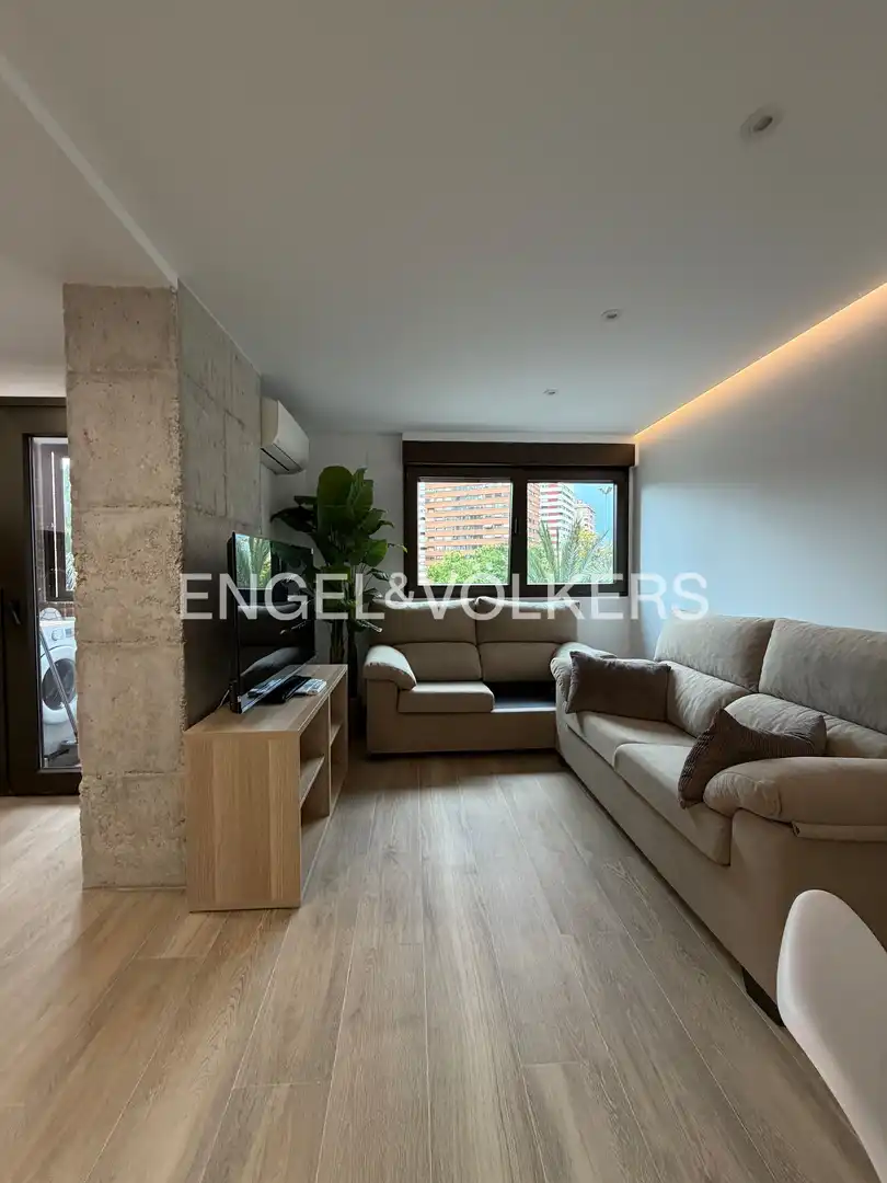Sala de estar de Piso de alquiler en Valencia con Aire acondicionado, Calefacción y Balcón