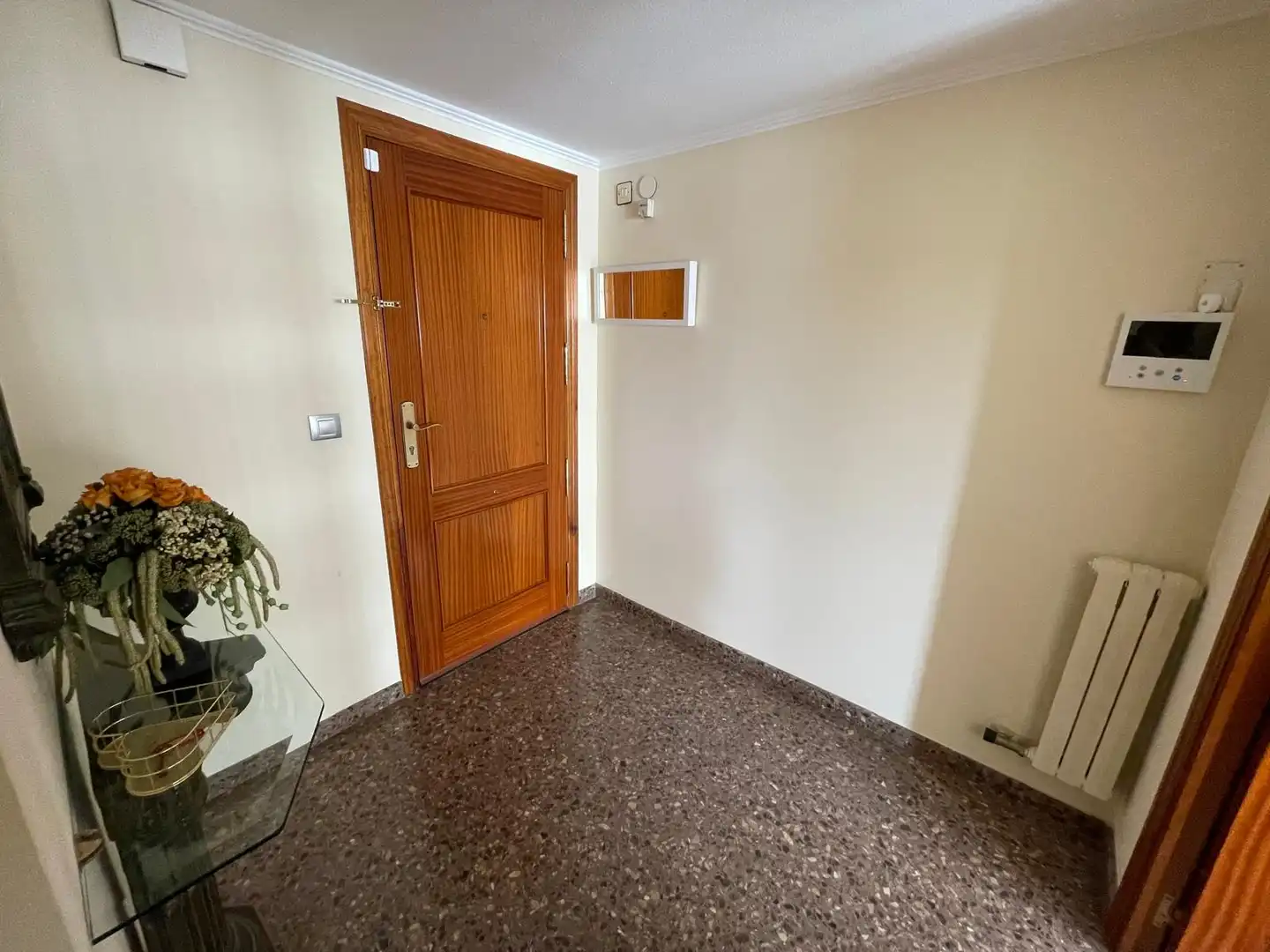 Piso de alquiler en Zaragoza con Aire acondicionado, Calefacción y Terraza