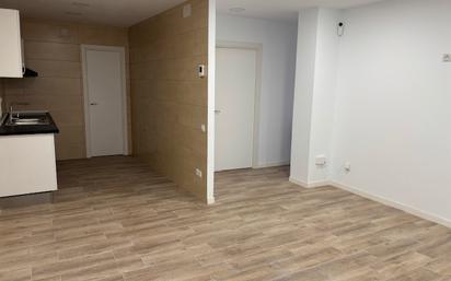 Flat for sale in Sant Andreu de la Barca  with Oven