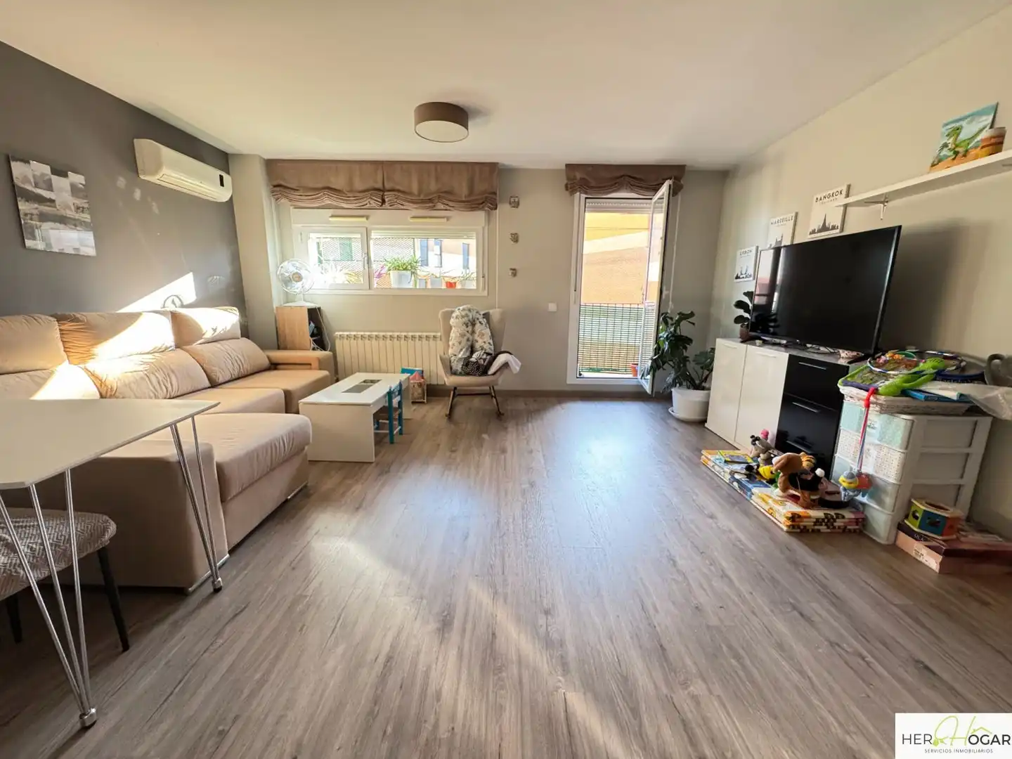 Sala de estar de Piso en venta en Santa María de Benquerencia