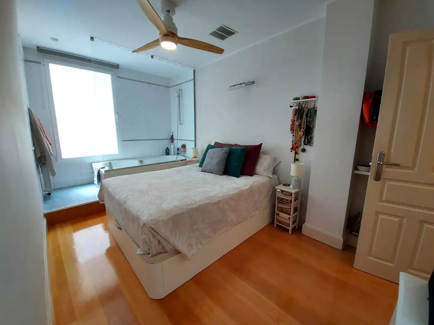 Bedroom of Flat for sale in  Logroño  with Heating, Parquet flooring and Balcony