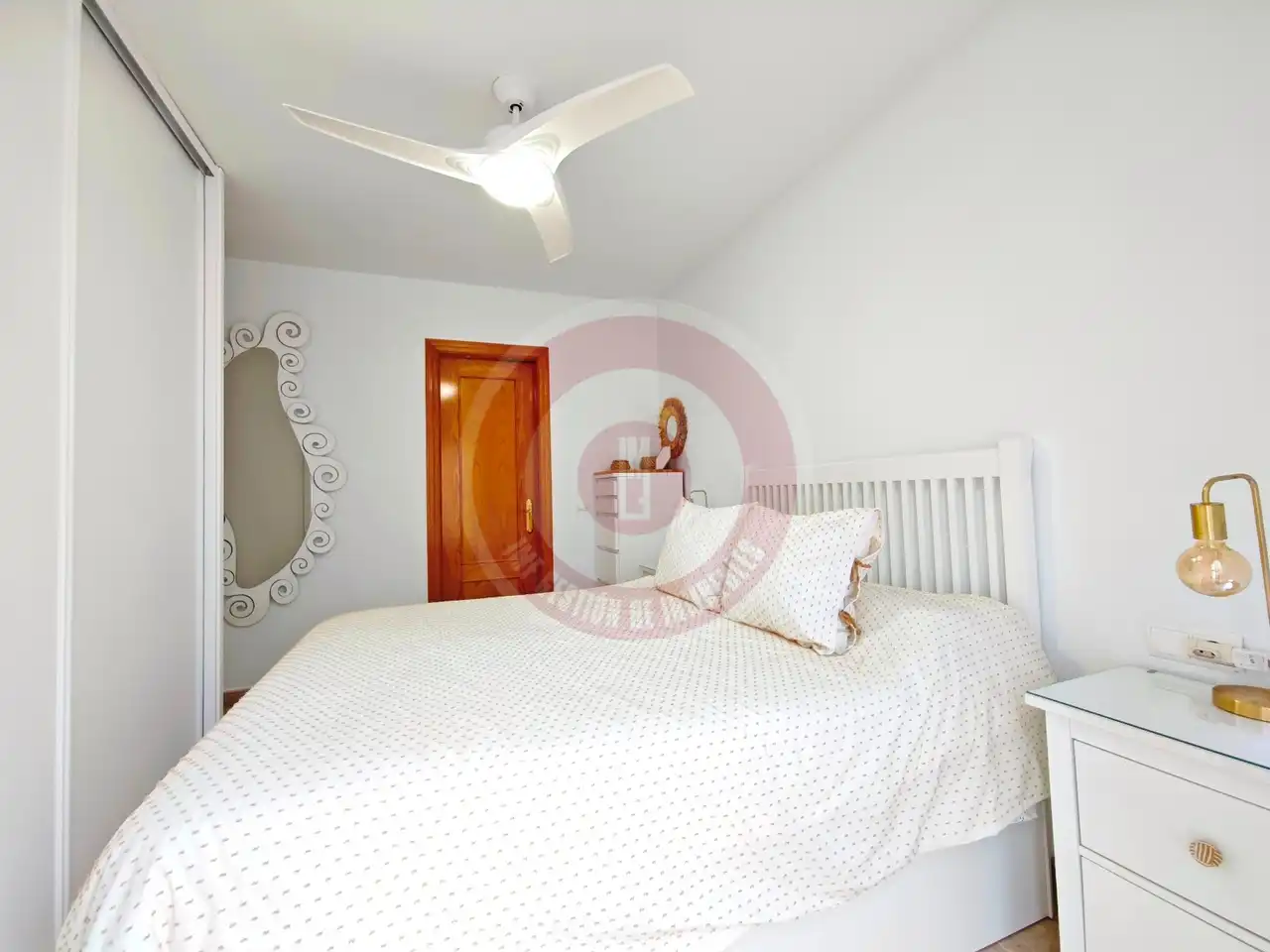 Habitación de Piso en venta en Vélez-Málaga con Aire acondicionado y Terraza