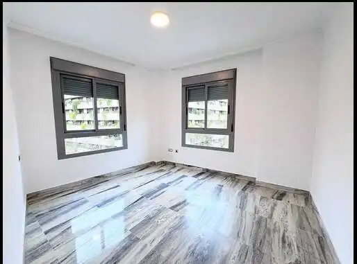 Flat with lift for sale in Nervión, imagen 5