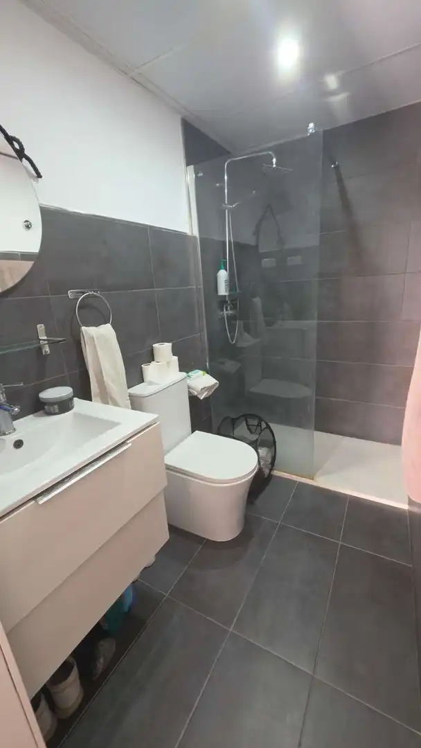 Bathroom of Study for rent in Torremolinos  with Air Conditioner, Heating and Furnished
