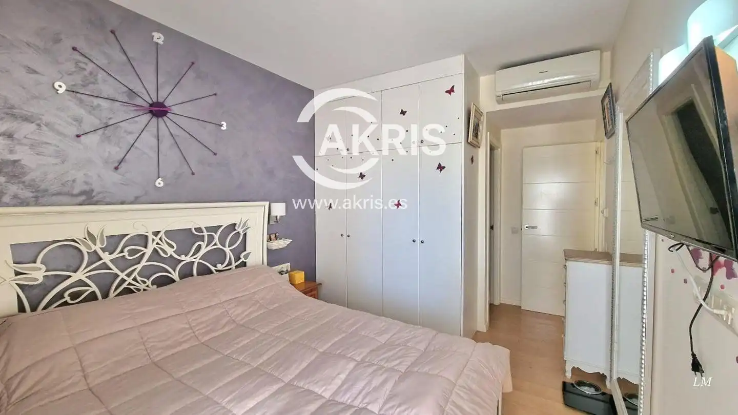 Piso con piscina en venta en Avinguda Sa Boadella, imagen 35