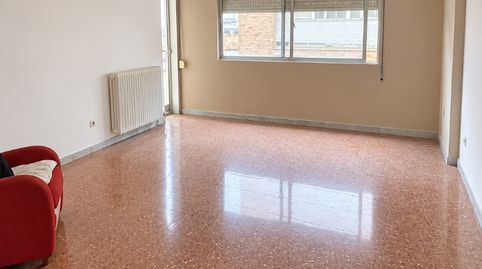 Foto 4 de Pis en venda a Carrer Pau Claris, Príncep de Viana - Clot -Xalets Humbert Torres, Lleida Capital