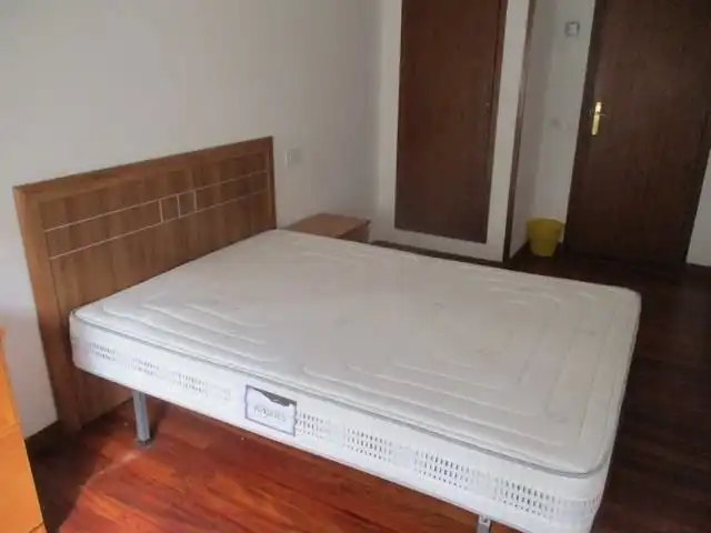 Flat for rent in Rúa da Caldeirería, Casco Histórico