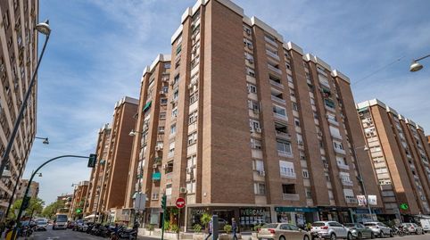 Foto 3 de Piso en venta en Calle Sos del Rey Católico, Cervantes, Granada Capital