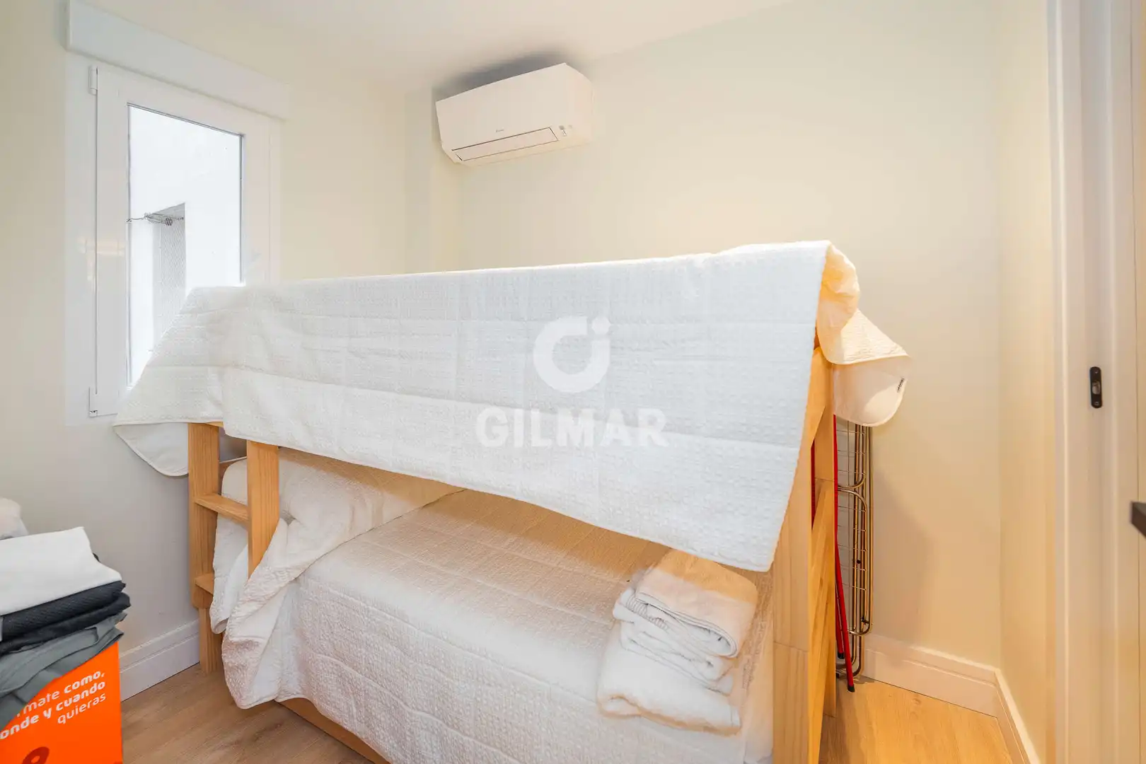 Habitación de Piso en venta en Madrid con Calefacción