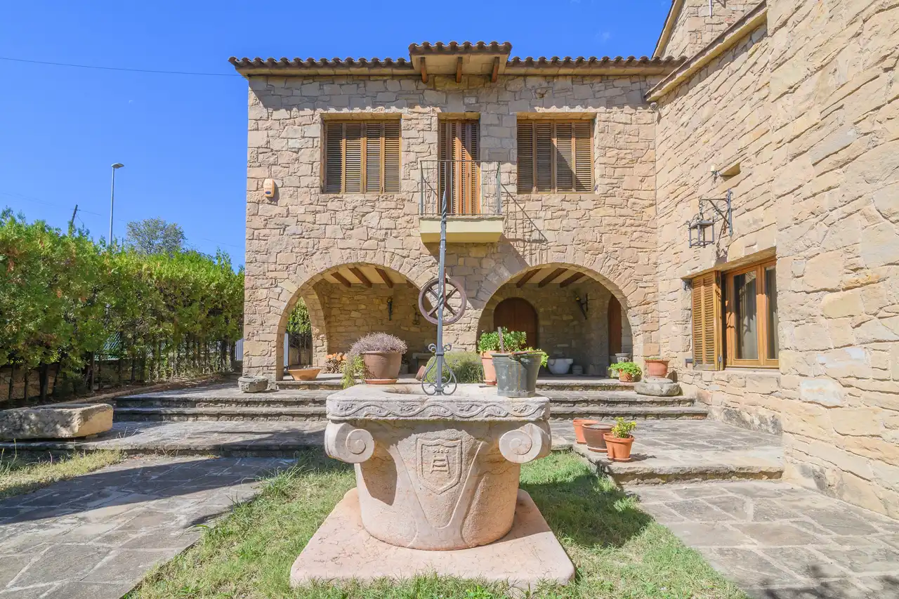 Exterior view of Houses for sale in Sant Vicenç de Castellet  with Heating, Private garden and Terrace