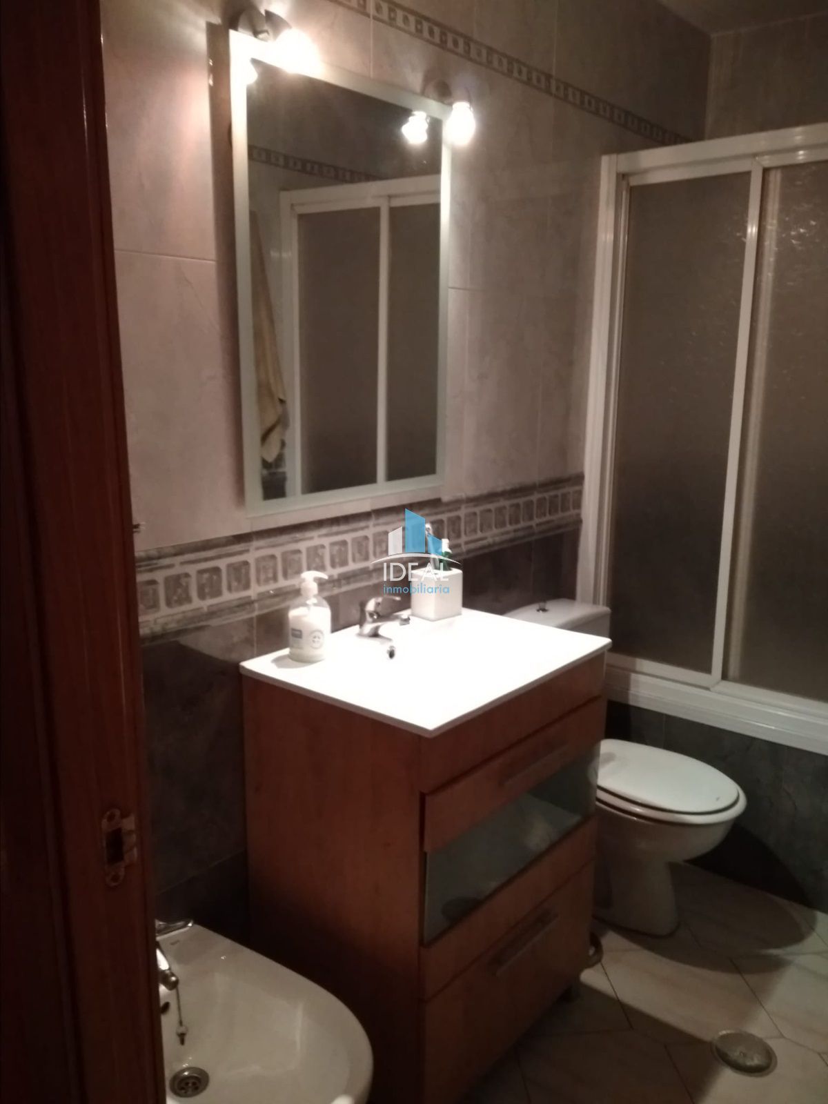 Bathroom of Flat to rent in Don Benito  with Air Conditioner