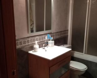 Bathroom of Flat to rent in Don Benito  with Air Conditioner
