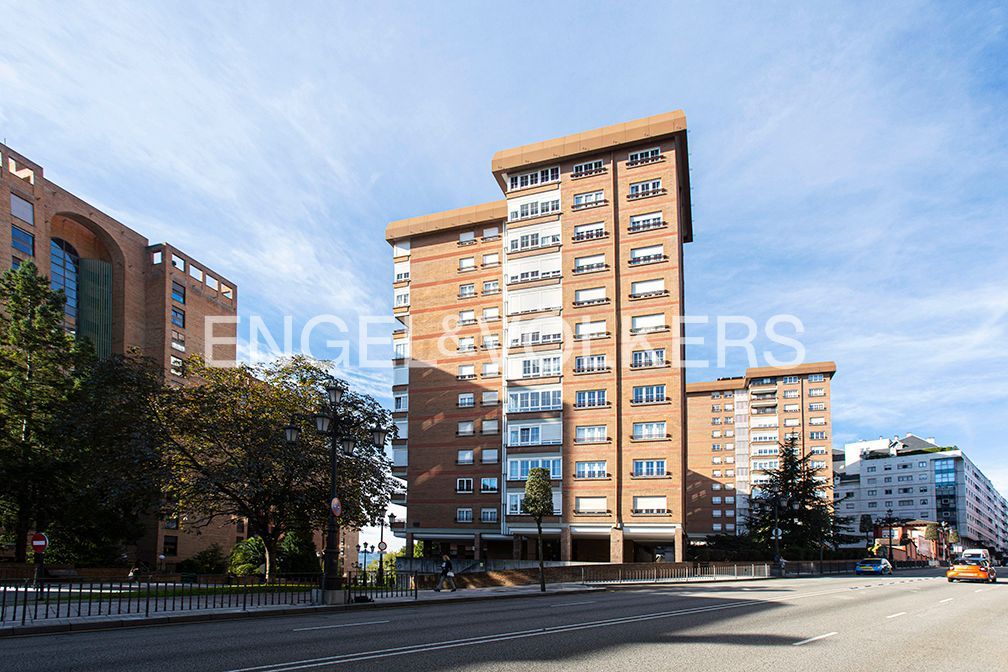 Exterior view of Apartment for sale in Oviedo   with Heating, Parquet flooring and Terrace