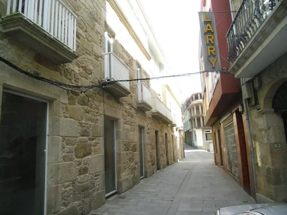 Immobles singulars amb ascensor en venda a Cee, imagen 3