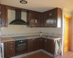 Kitchen of Single-family semi-detached for sale in Villavaliente  with Terrace and Balcony