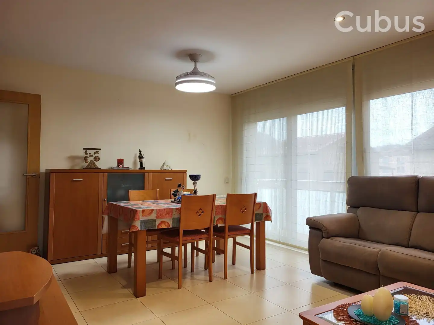 Dining room of Flat for sale in Olot  with Air Conditioner, Heating and Balcony