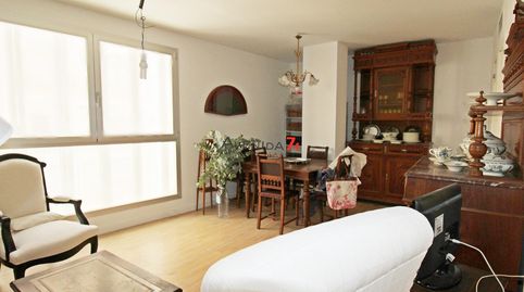 LUJOSO APARTAMENTO EN AVENIDA JUAN CARLOS I REF 466