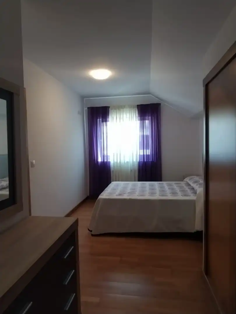 Habitación de Ático en venta en Cariño con Parquet, Amueblado y Horno