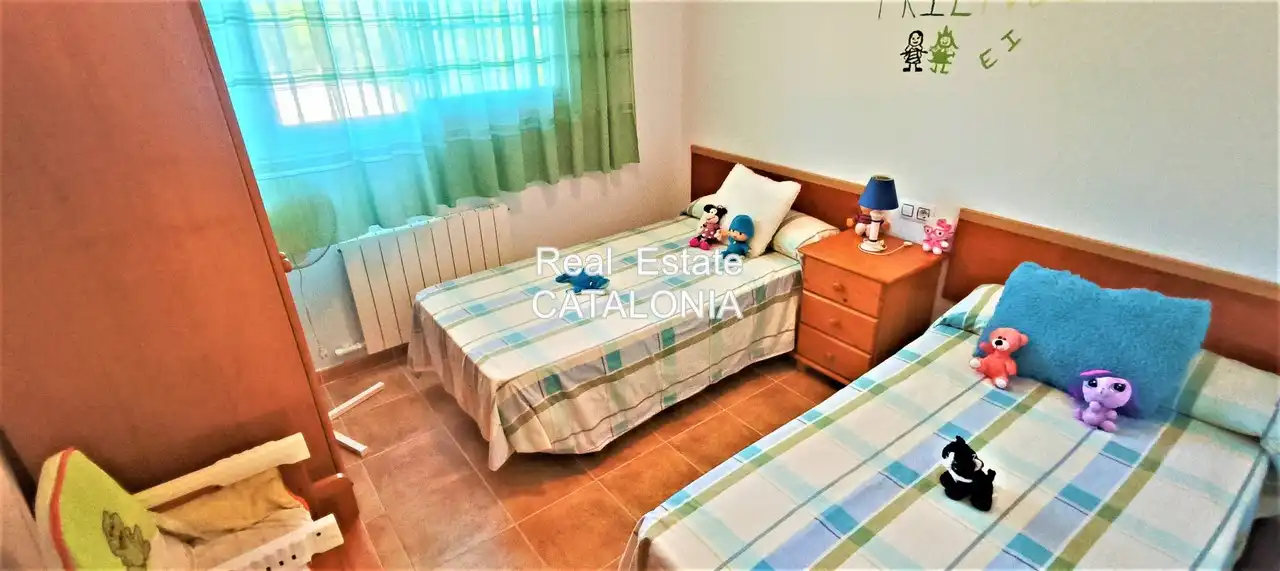 Schlafzimmer von Haus oder Chalet zum Verkauf in Lloret de Mar mit Heizung, Privatgarten und Terrasse
