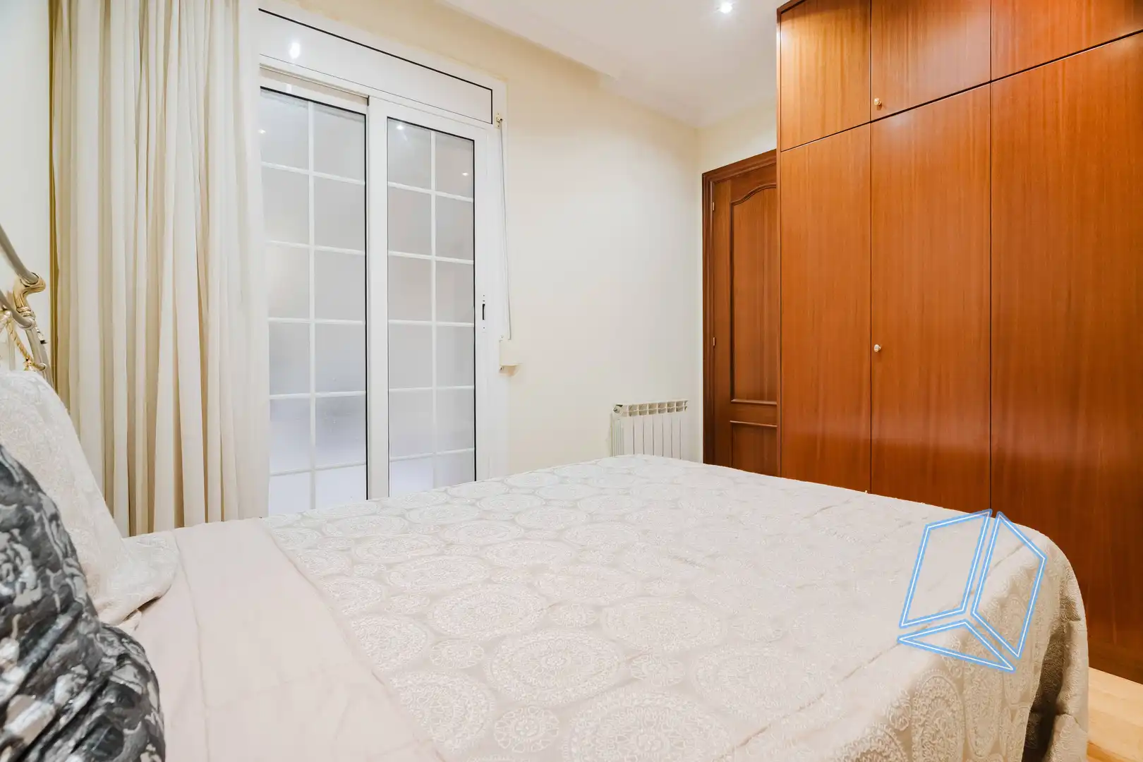 Bedroom of Flat for sale in Barcelona  with Terrace