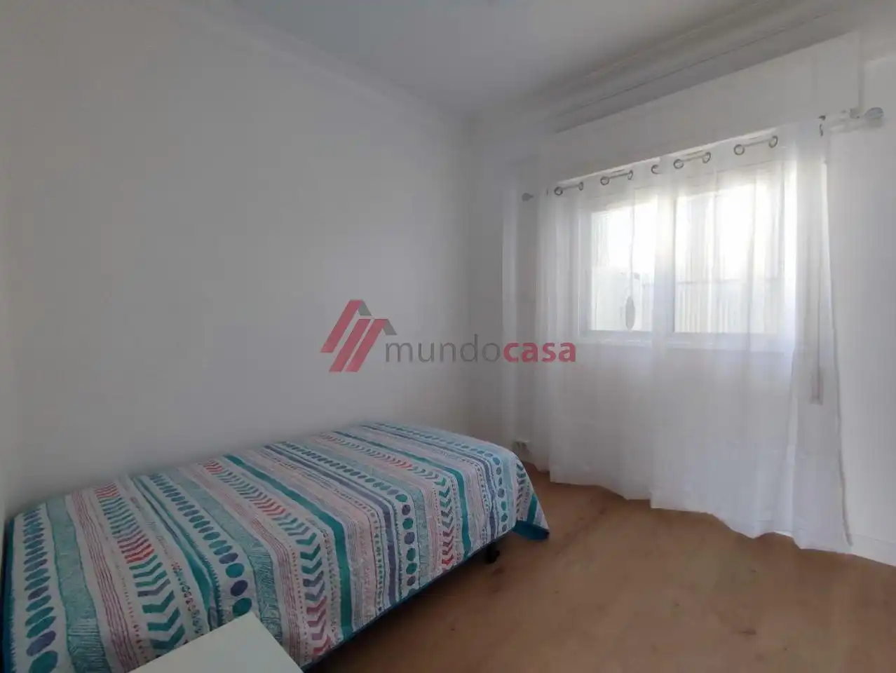 Schlafzimmer von Wohnung zur Miete in Narón mit Heizung und Möbliert
