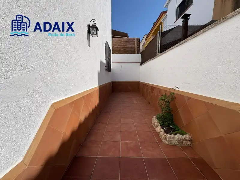 Vista exterior de Casa o xalet en venda en Bonastre, Tarragona