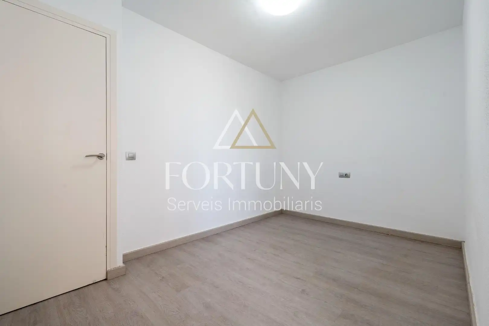 Habitación de Piso en venta en Reus con Balcón