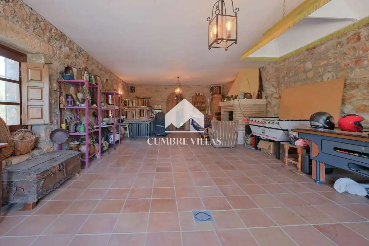Casa rústica amb jardí en venda a Ítrabo, imagen 51