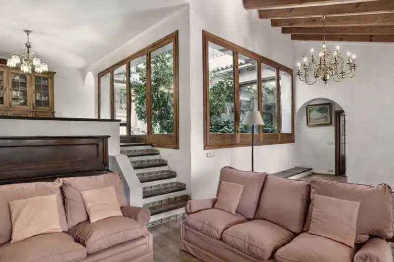 Sala d'estar de Casa o xalet en venda en  Palma de Mallorca amb Aire condicionat, Calefacció i Jardí privat