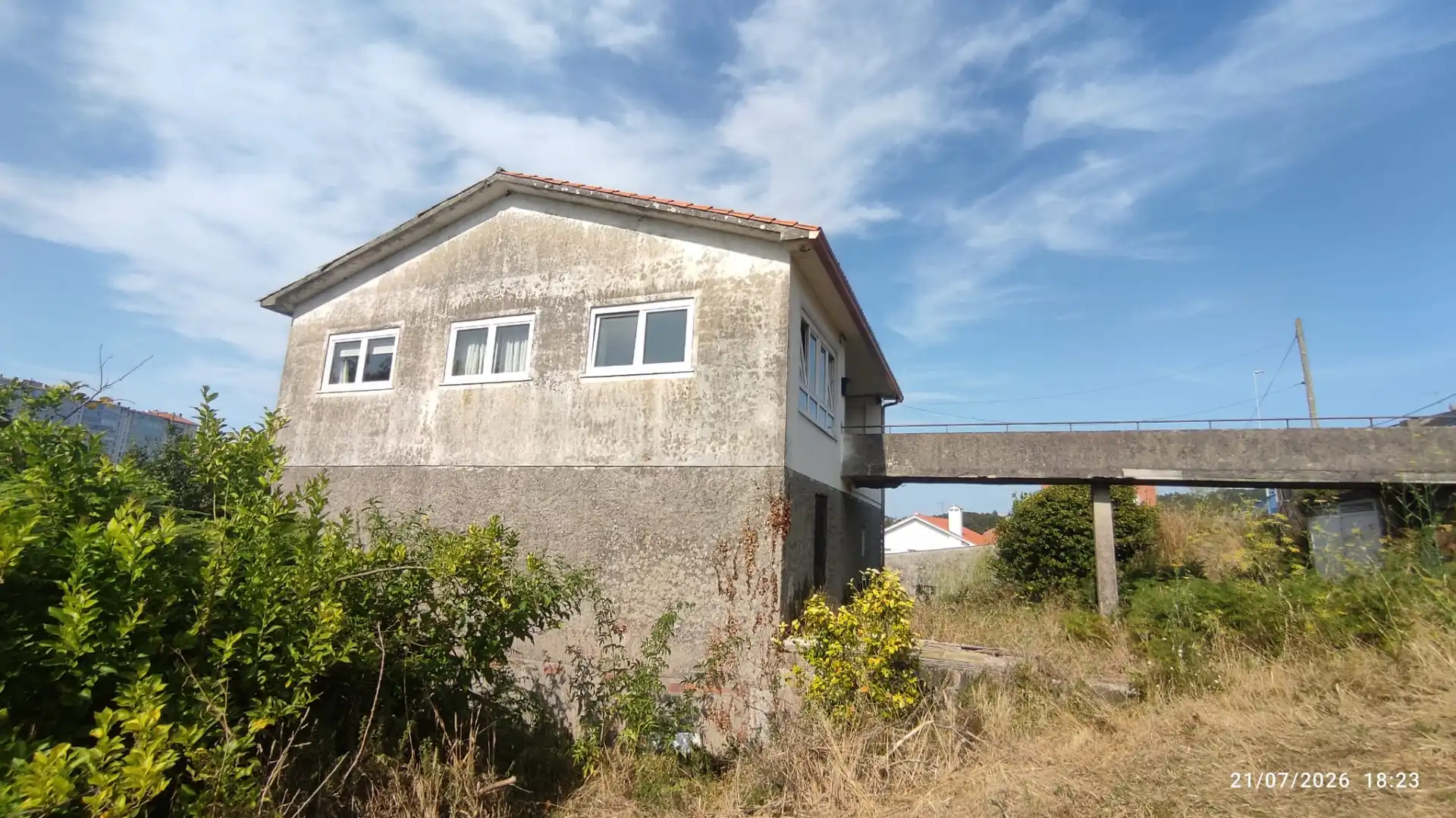 Vista exterior de Casa o xalet en venda en A Coruña Capital  amb Calefacció i Moblat