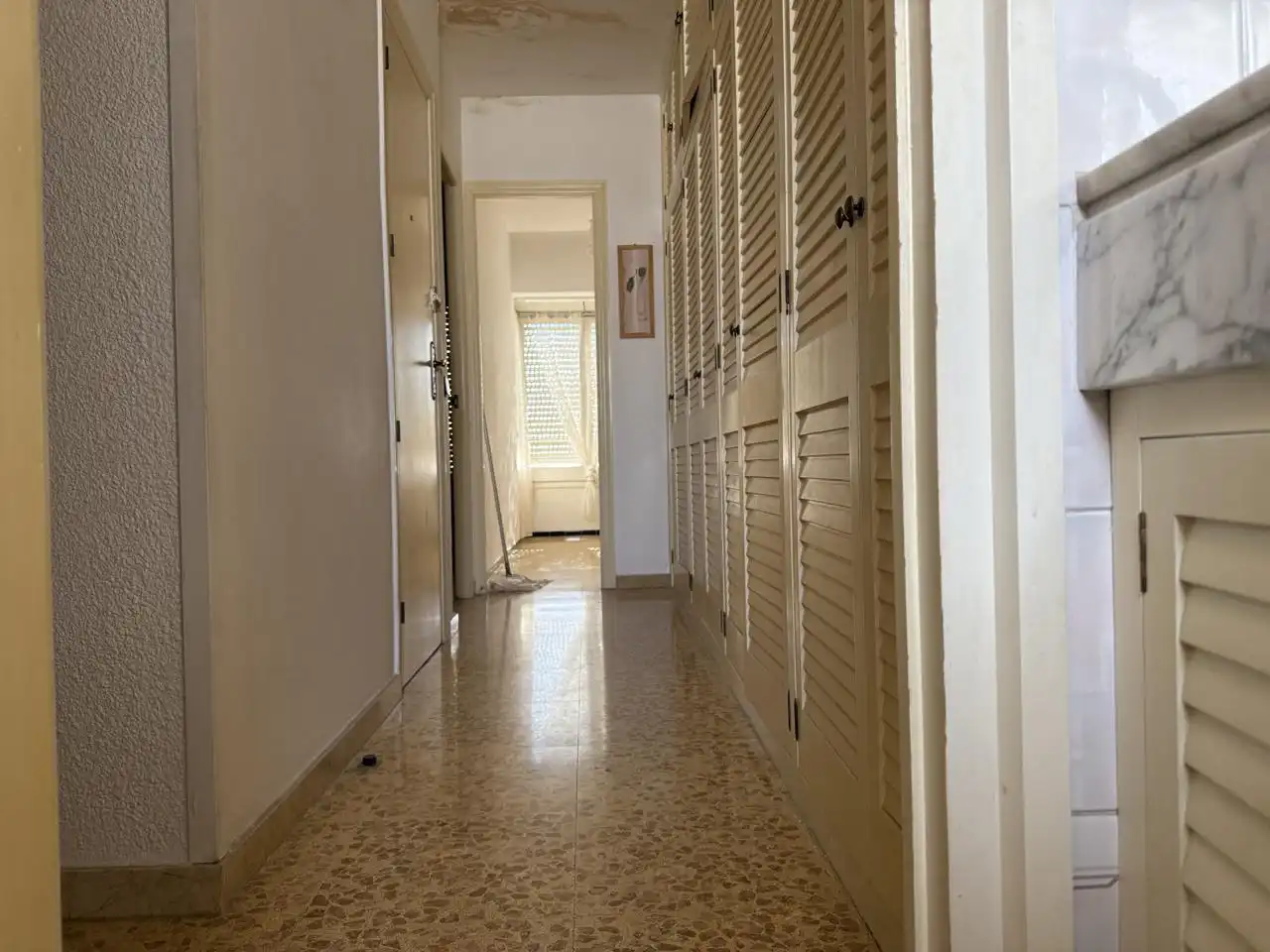 Piso con ascensor en venta en De Calàbria