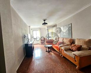 Living room of Flat to rent in  Sevilla Capital  with Air Conditioner, Terrace and Furnished