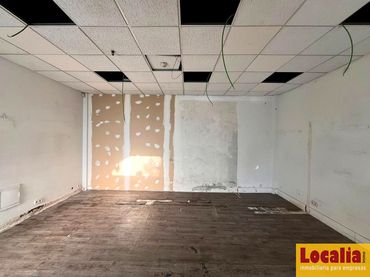 Local comercial de lloguer a Cerezo - Aspla - Torres