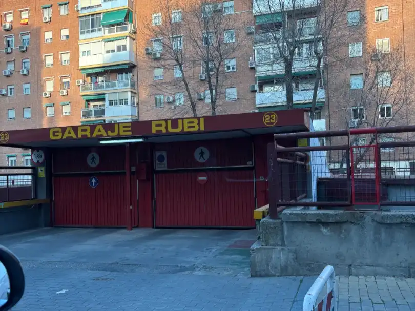 Parking of Garage for sale in Madrid  with Alarm