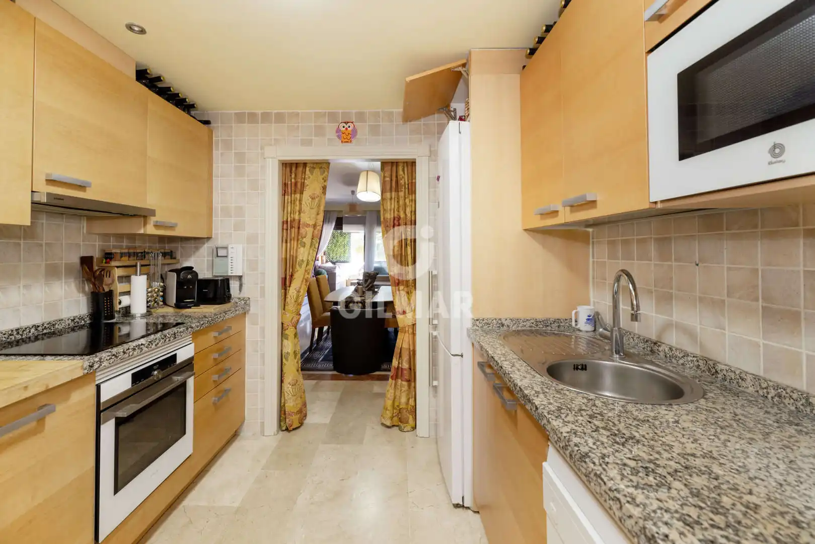 Cocina de Apartamento en venta en Estepona con Calefacción, Jardín privado y Trastero
